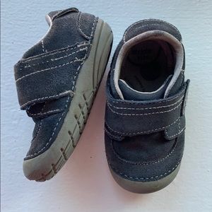 Stride Rite toddler shoes 5M